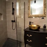 Luxury Royal Iris *
