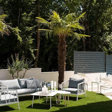 Luxury Royal Iris * Njivice