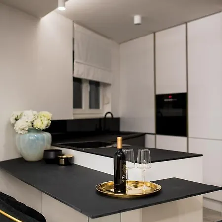 Luxury Royal Iris Njivice